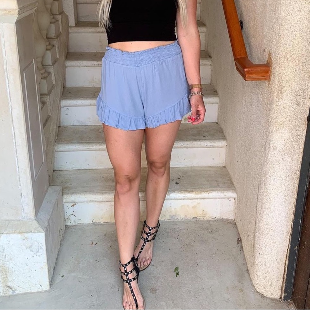 Flows, stretchy soft shorts